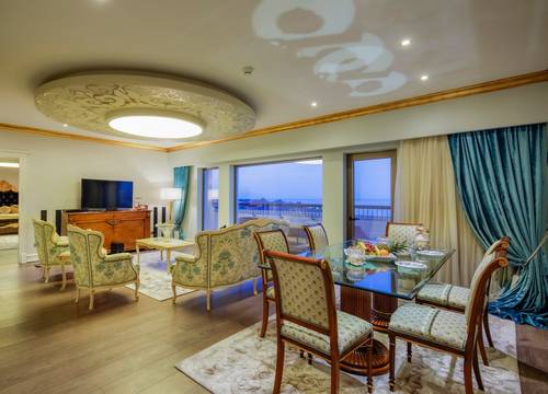 turkey/izmir/seferihisar/royalteosthermalresortclinicspab02013ce.jpg