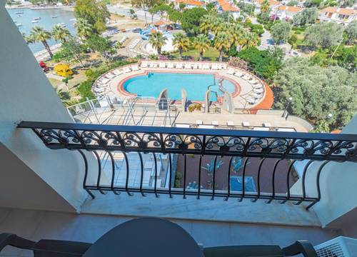 turkey/izmir/sibylhotelerythraibymuupcesmea168640e.jpg