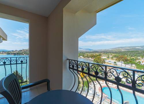 turkey/izmir/sibylhotelerythraibymuupcesmec2b59212.jpg