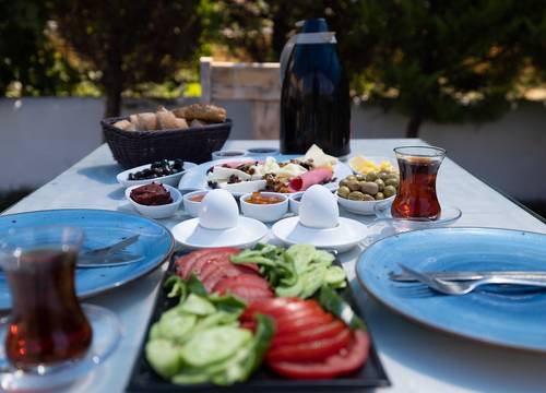 turkey/izmir/urla/pusulahotelkaferestaurant1c86a58e.jpg