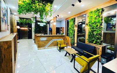 West Garden Hotel · 2