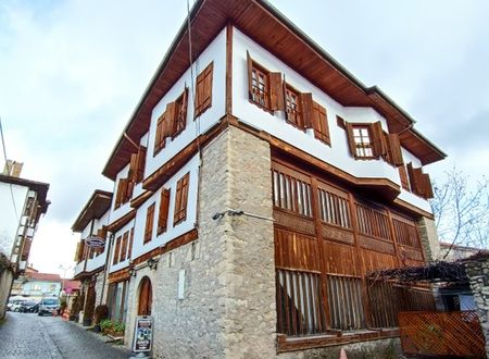 turkey/karabuk/safranbolu/yorgancioglukonak13020f4f.jpg