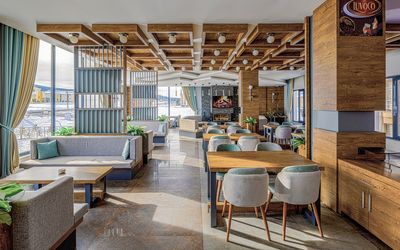 Lion Hill Resort · 3