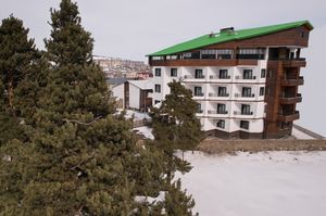 turkey/kars/readytostaybydedemansarikamis44b87c44.jpg