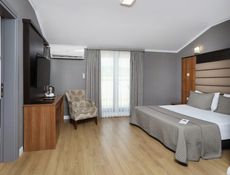 Family Connection Suite