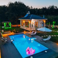 Meda Suite