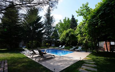Alex Village Life · 3