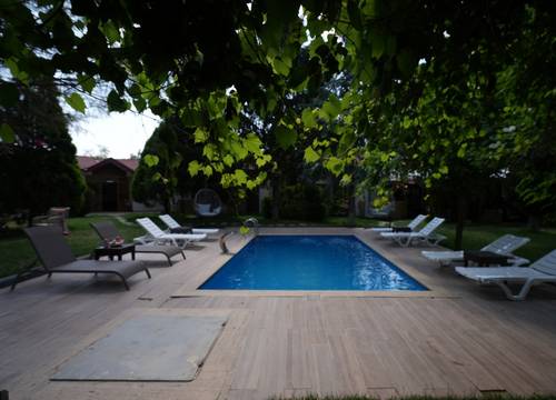 turkey/kocaeli/kartepe/alexvillagelife8452d269.jpg