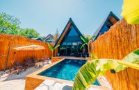 103-SICAK HAVUZ + JAKUZİLİ BUNGALOV