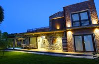 A blok Dubleks Taş Villa (Kapanır Açılır Havuzlu)