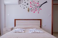 2+1 DENİZ MANZARALI AİLE ODASI