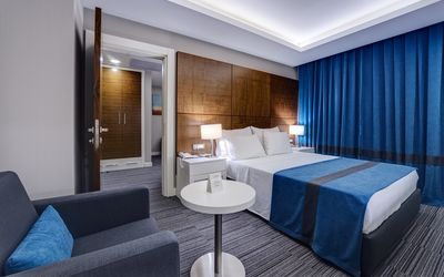 The Menord Hotel · 2