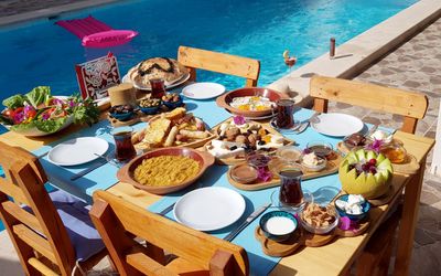 Hakan Otel · 4
