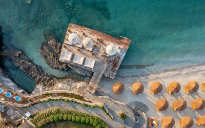 Caresse Resort & Spa · 4