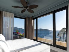 Jacuzzi Suite