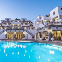 Elementa Boutique Hotel