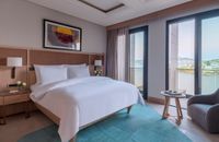 Pokój typu Deluxe z łóżkiem typu king-size z widokiem na morze