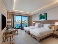 Deluxe Twin Deniz Manzaralı
