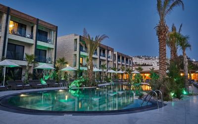 Rammos Hotel & Beach · 3