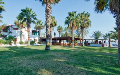 Selvi Beach Otel · 3