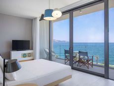 Balkonlu &Deniz Manzaralı King Premium Oda