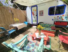 Karavan (Frida)