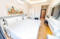 Deluxe Triple Room - with Sea View