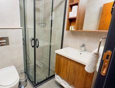 Standardzimmer – Blick auf den Pool