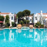 Marphe Hotel Suites & Villas