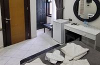 Camera Familiare Economica per 5 persone (3 adulti + 2 bambini)