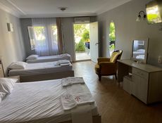 Habitación Familiar - Vista al jardín