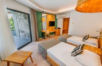 Swim-Up Havuz Bağlantılı Oda