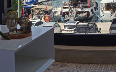 Ece Marina Suites · 4