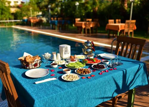 turkey/mugla/fethiye/gunturotelrestauranteb73f5d9.jpg