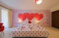 Honeymoon Room