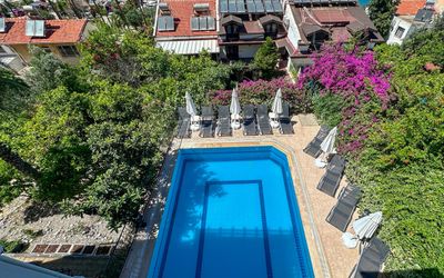 Mykonut Boutique Suites · 5
