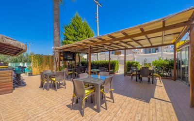 Mercan Otel Ve Turz. İşl. Tic. Ltd. Şti. (Nehir Apart Otel) · 3