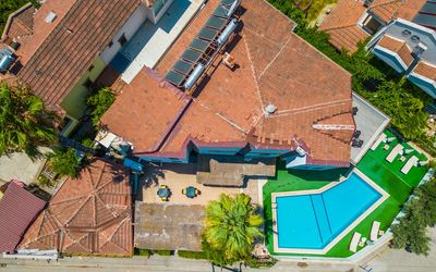 Mercan Otel Ve Turz. İşl. Tic. Ltd. Şti. (Nehir Apart Otel) · 5
