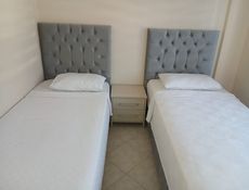 2+1 Balkonlu Bahçe ve Havuz Manzaralı Daire