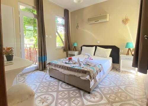 turkey/mugla/fethiye/oludenizayyildizpansiyond5d0c175.jpg