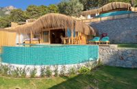 KAMELYA ( SEA VIEW, PRIVATE POOL AND JACUZZI )