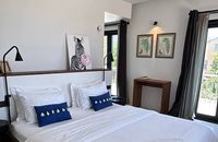 Deluxe Room with Balcony and Bathtub