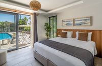 Pool Suite