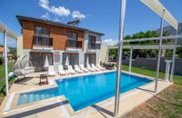 Villa Nisa 4+1
