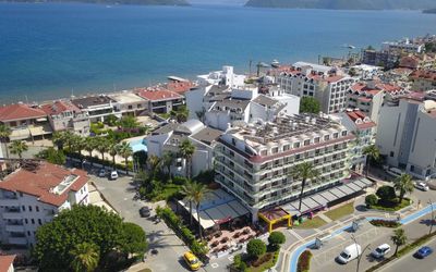 Cihantürk Hotel · 3
