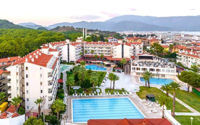 Club Pineta Hotel · 5