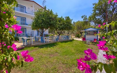 Defne Butik Otel · 2