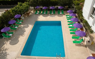 Doruk Otel · 4