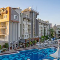 Grand Cettia Hotel