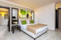 Two Bedroom Suite Garden View Sleeps Triple
